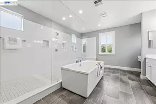 2730 Mount Dana Dr, Dublin, CA 94568 - Photo 21