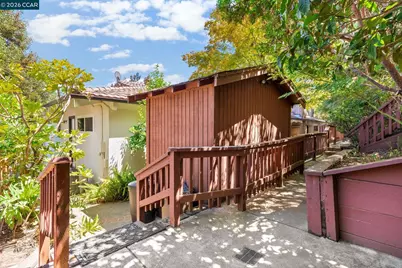 4050 Saint Marys St, Martinez, CA 94553 - Photo 29