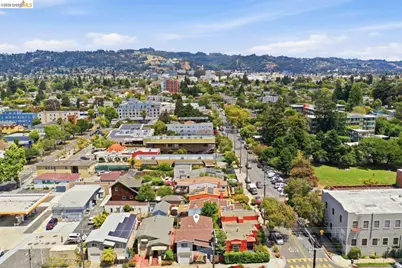 2081 Bonar St, Berkeley, CA 94702 - Photo 37