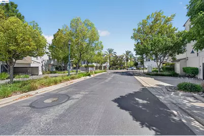 4311 Clarinbridge Cir, Dublin, CA 94568 - Photo 29