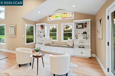200 Longview Ter, Orinda, CA 94563 - Photo 11