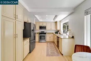 5633 Mt Hood Ct, Martinez, CA 94553 - Photo 15