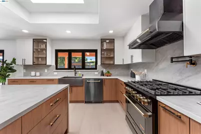 1131 Ruth Drive, San Jose, CA 95125 - Photo 13
