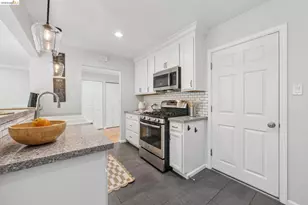 1036 Spring Ct, Hayward, CA 94542 - Photo 15