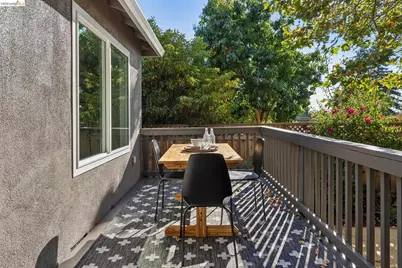 1036 Spring Ct, Hayward, CA 94542 - Photo 33