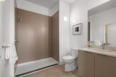 1545 32nd Street #214, Oakland, CA 94608 - Photo 15