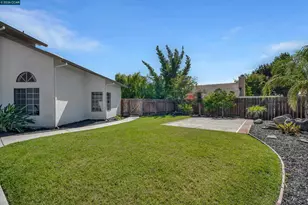 1806 Locke Ct, Oakley, CA 94561 - Photo 43