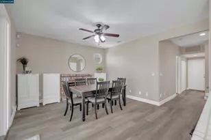 1806 Locke Ct, Oakley, CA 94561 - Photo 15