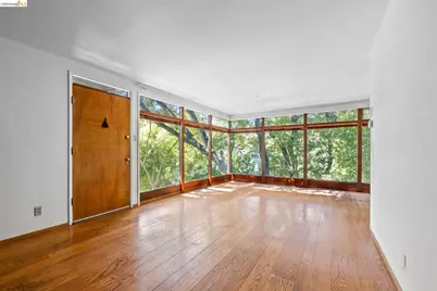 1730 Highland Pl #1, Berkeley, CA 94709 - Photo 11