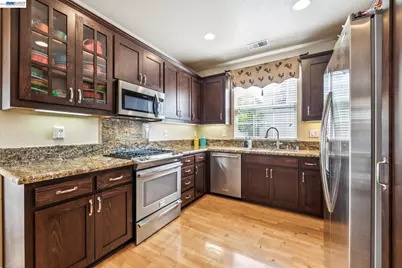 3158 Persimmon Cir, Pleasanton, CA 94588 - Photo 11