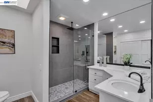 612 Fortress Isle, Alameda, CA 94501 - Photo 59