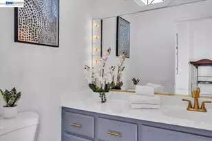 612 Fortress Isle, Alameda, CA 94501 - Photo 45