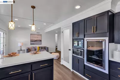 612 Fortress Isle, Alameda, CA 94501 - Photo 25