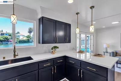 612 Fortress Isle, Alameda, CA 94501 - Photo 21