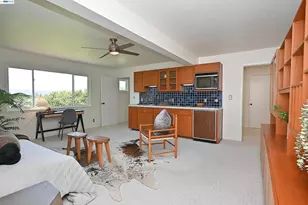 21714 ShadySpring Rd, Castro Valley, CA 94546 - Photo 35