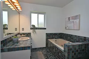 21714 ShadySpring Rd, Castro Valley, CA 94546 - Photo 29
