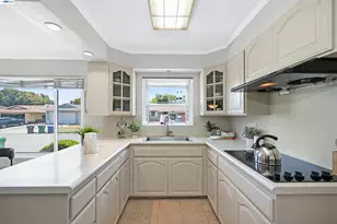2053 Trafalgar Ave, Hayward, CA 94545 - Photo 7