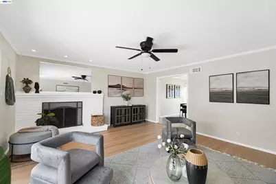 2053 Trafalgar Ave, Hayward, CA 94545 - Photo 15