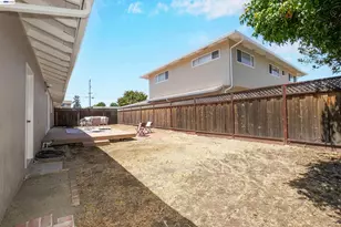 2053 Trafalgar Ave, Hayward, CA 94545 - Photo 29