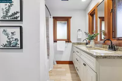 17460 Vineyard Rd, Castro Valley, CA 94546 - Photo 27