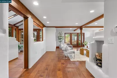 17460 Vineyard Rd, Castro Valley, CA 94546 - Photo 13