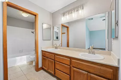2840 Honeysuckle Circle, Antioch, CA 94531 - Photo 55
