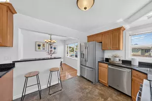 2327 Maywood Ave, Oakland, CA 94605 - Photo 15