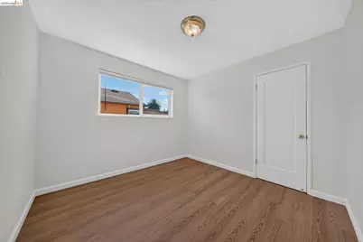 2327 Maywood Ave, Oakland, CA 94605 - Photo 27