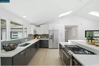 9 Easton Ct, Orinda, CA 94563 - Photo 13