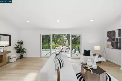 9 Easton Ct, Orinda, CA 94563 - Photo 9
