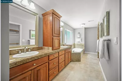 139 Mt Everest Ct, Clayton, CA 94517 - Photo 25
