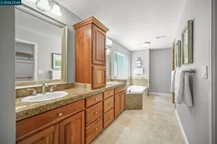 139 Mt Everest Ct, Clayton, CA 94517 - Photo 25