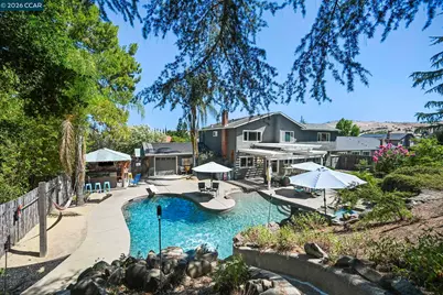 139 Mt Everest Ct, Clayton, CA 94517 - Photo 49