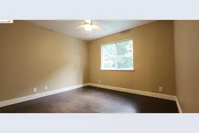 9223 Camden Lake Way, Elk Grove, CA 95624 - Photo 27