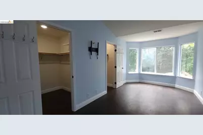 9223 Camden Lake Way, Elk Grove, CA 95624 - Photo 23