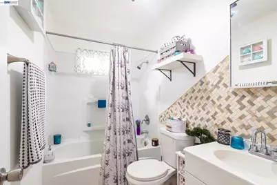 17776 Red Bud Lane #18, Shasta Lake, CA 96019 - Photo 21