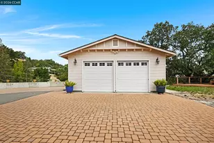 1891 Meadow Ln, Walnut Creek, CA 94595 - Photo 3