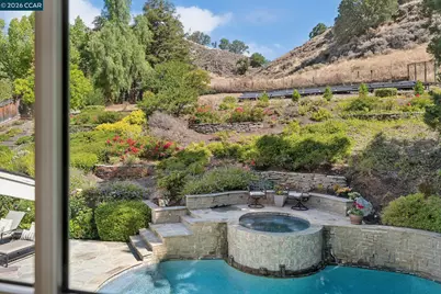 1718 Rockspring Place, Walnut Creek, CA 94596 - Photo 41