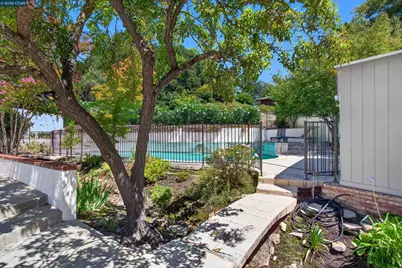 957 Reliez Station Rd, Lafayette, CA 94549 - Photo 51