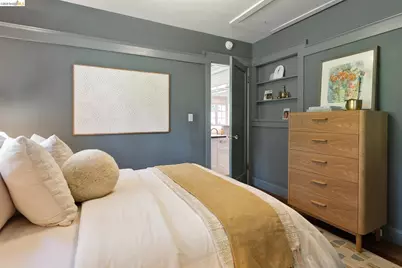 73 Oakmont Ave, Piedmont, CA 94610 - Photo 27