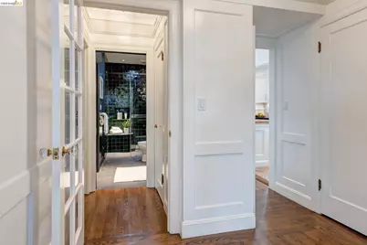 73 Oakmont Ave, Piedmont, CA 94610 - Photo 35