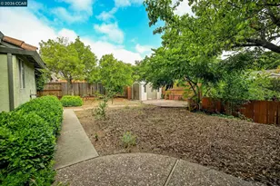 923 Pinon Dr, Martinez, CA 94553 - Photo 27