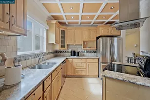 923 Pinon Dr, Martinez, CA 94553 - Photo 13