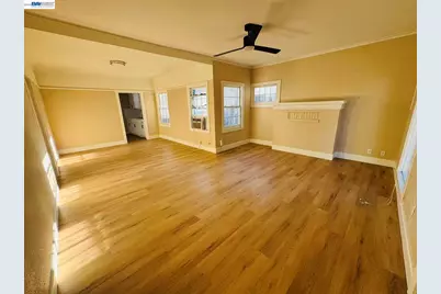 1034 X St, Sacramento, CA 95818 - Photo 9