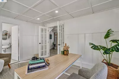 1820 Yale Dr, Alameda, CA 94501 - Photo 19