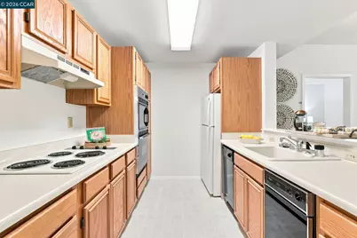 1840 Tice Creek Dr #2310, Walnut Creek, CA 94595 - Photo 19