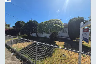 9601 D St, Oakland, CA 94603 - Photo 5