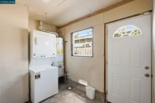 1830 Charmeran Ave, San Jose, CA 95124 - Photo 37