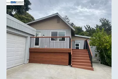 114 Baxter St, Vallejo, CA 94590 - Photo 1
