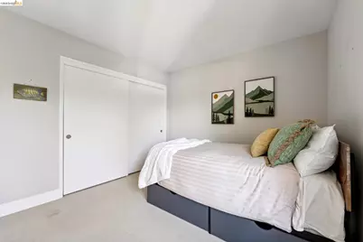 12 Bayside Ct, Richmond, CA 94804 - Photo 25